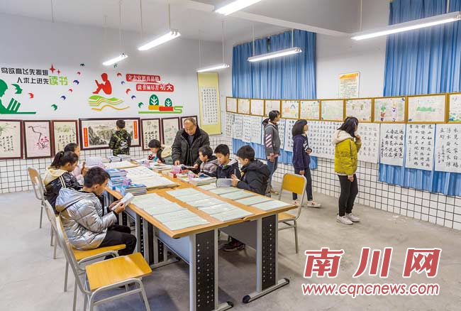石墙镇桥塘小学:以诗为媒 春风化雨